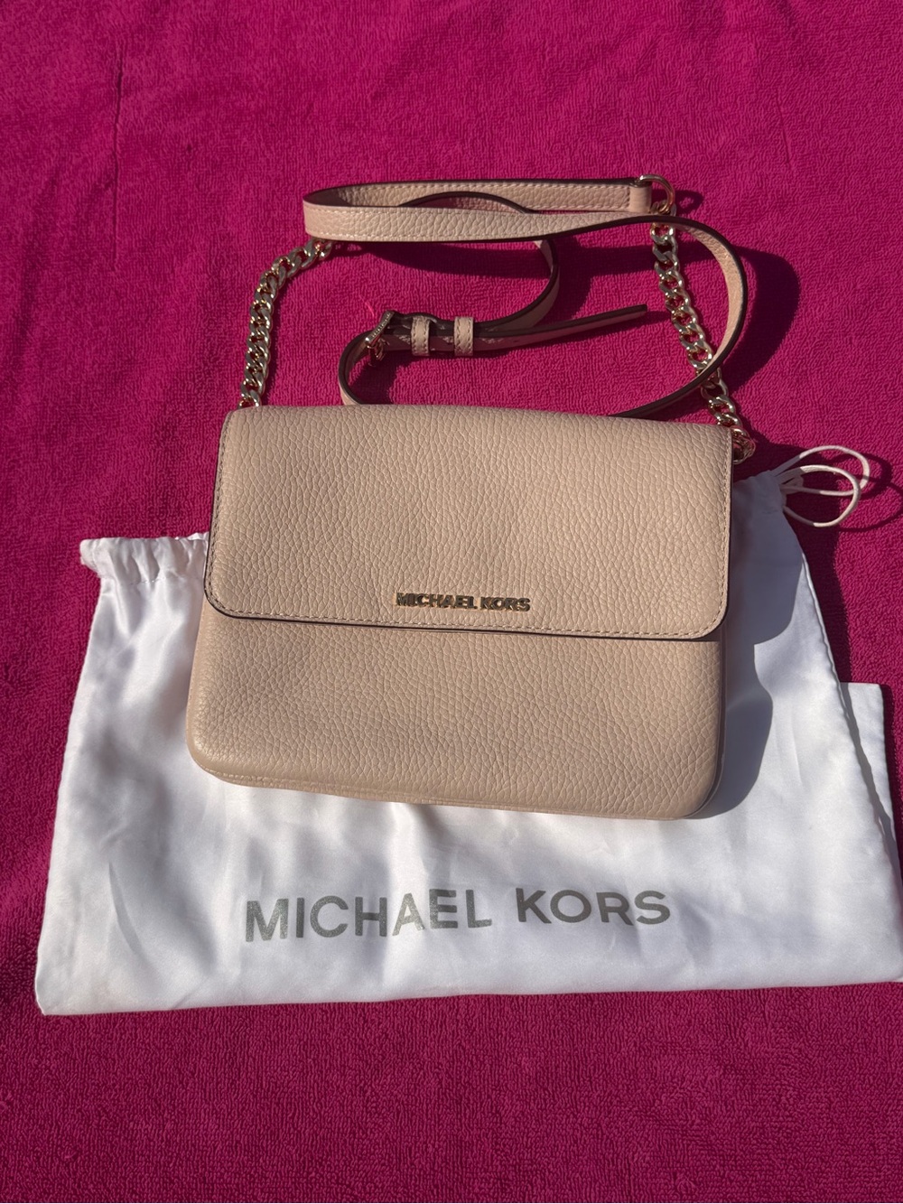 Authentic Michael Kors Women's Blush Leather Crossbody Bag